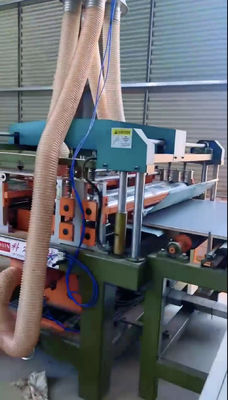 ποιότητας  Four Sides Edge Trimming Saw Short Cycle Hot Press Machine 4X8 4X9 4X10 εργοστάσιο