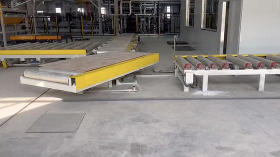 1400 τόνους Μηχανή θερμής πίεσης MDF Τεχνητή επιφάνεια Πίεση μικρού κύκλου
